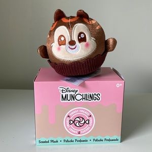 Disney Munchlings Chip